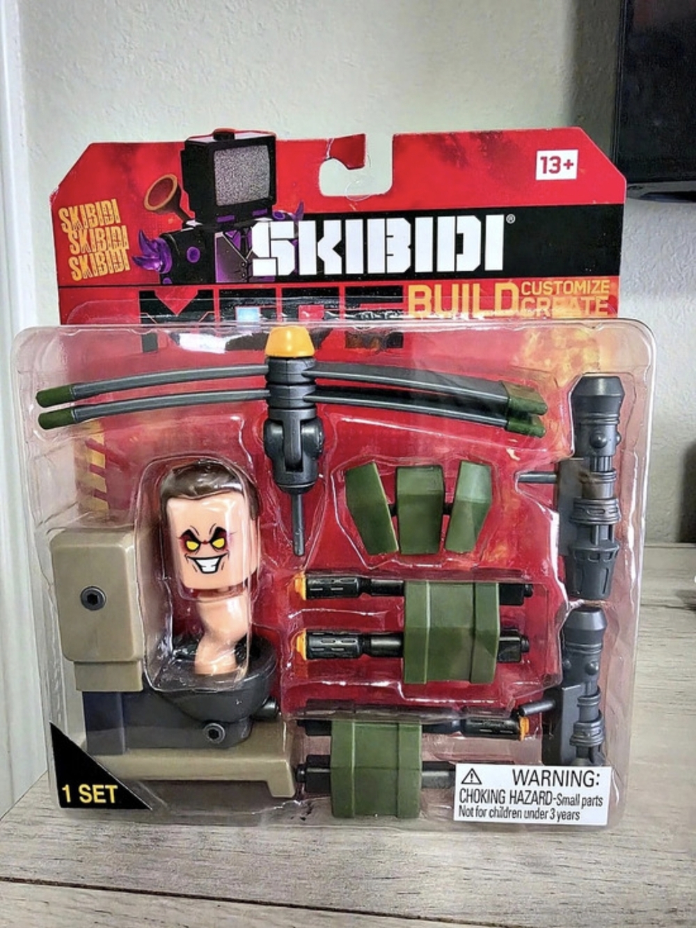 Bonkers Skibidi Toilet Build Customize Create Build & Customize Figure Set NWT